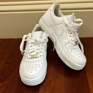 Air Force One size 6